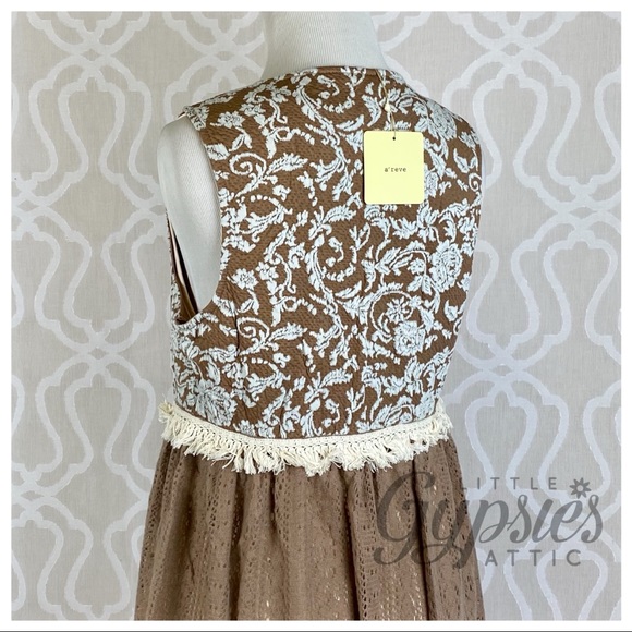 A’reve Tapestry Tunic Layering Vest - Picture 4 of 13